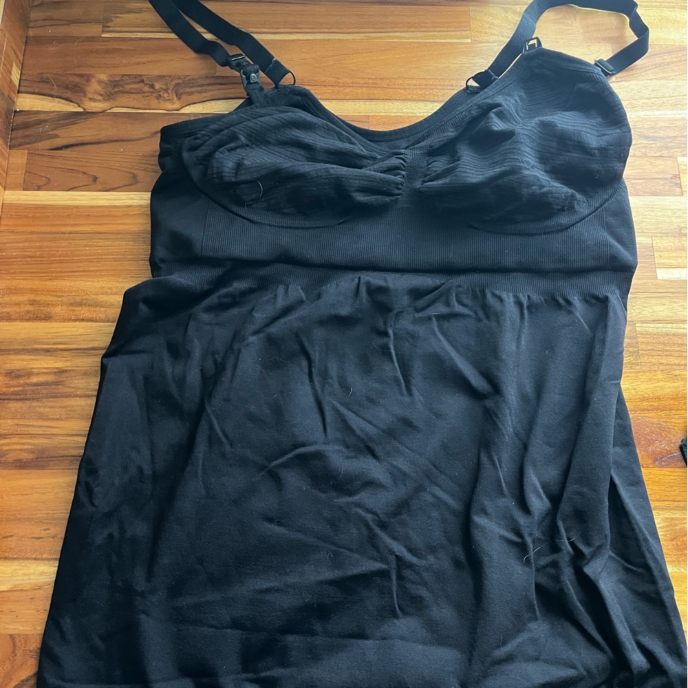 Black nursing bra